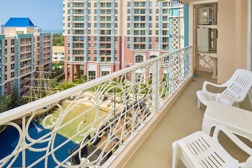 Grand Carribean By Tech Apartamento Pattaya Exterior foto
